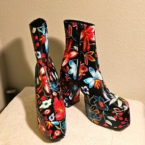 Floral Embroidered Ankle Boots